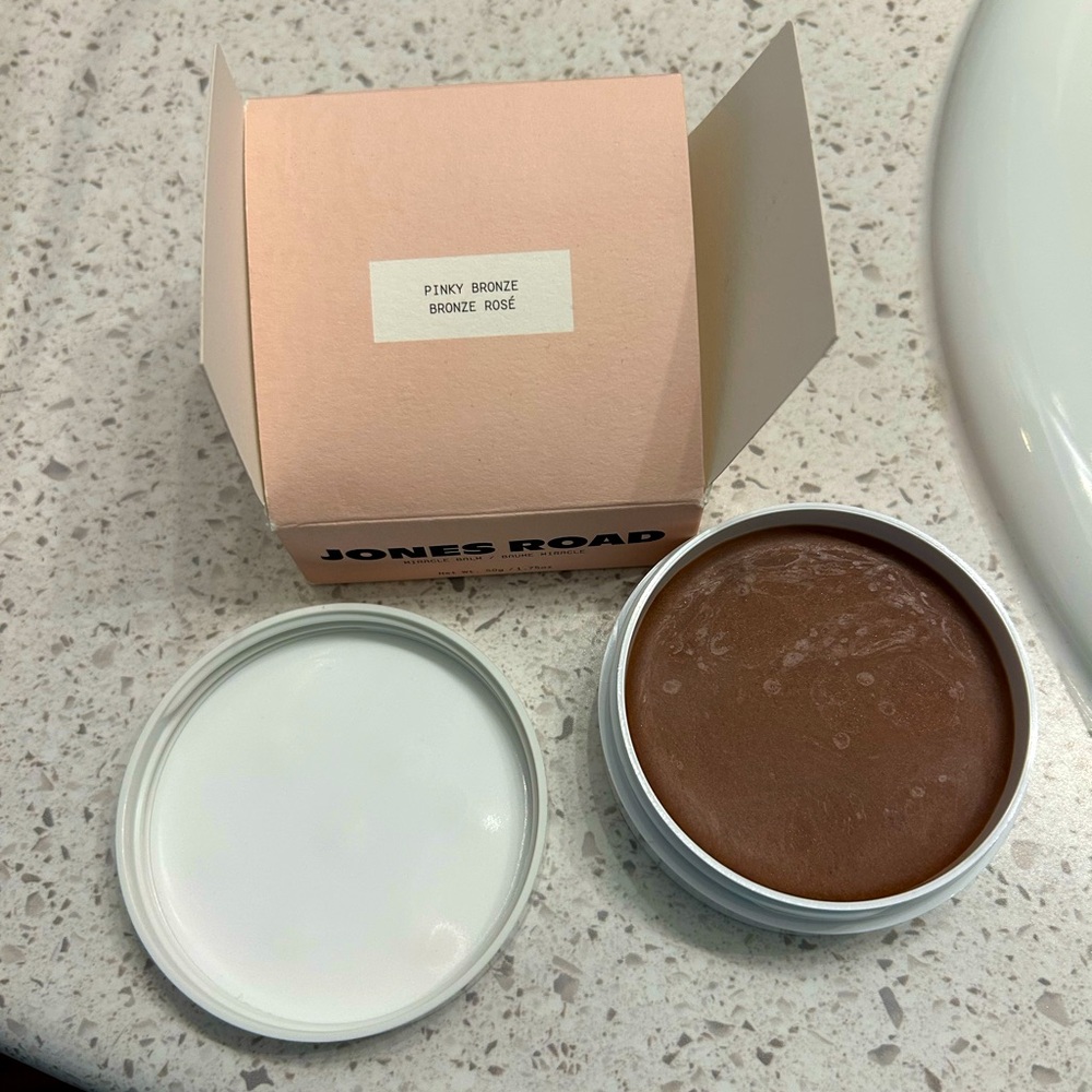 Jones Road Miracle Balm. Pinky Bronze.